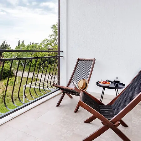 Black & White * Сплит