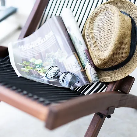 Апартаменты Black & White Сплит