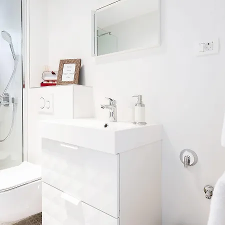 Black & White * スプリト