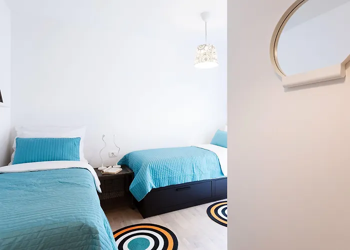 Apartman Black & White *